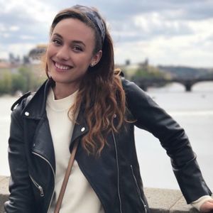 Meet your Posher, Sali